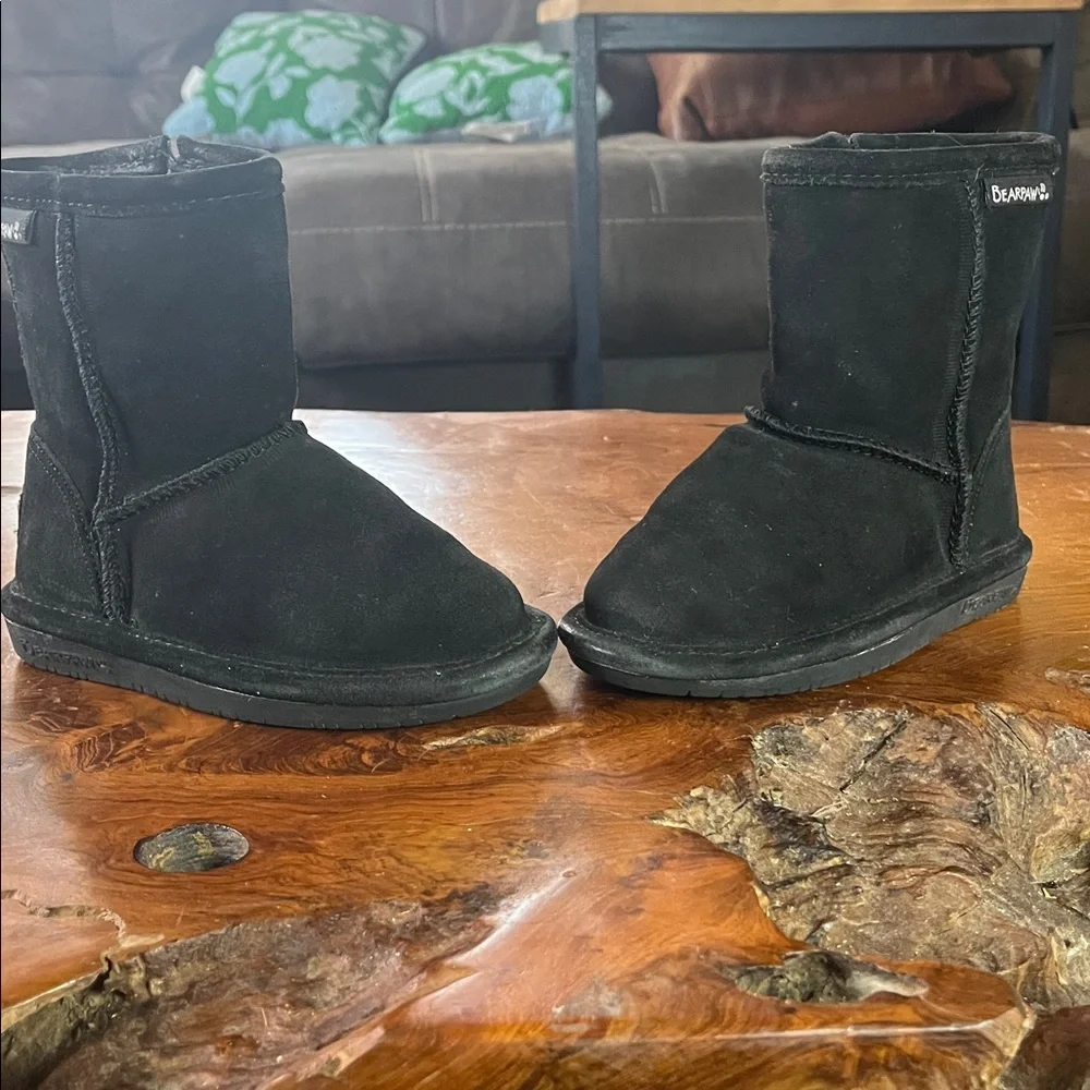 BearPaw emma zip